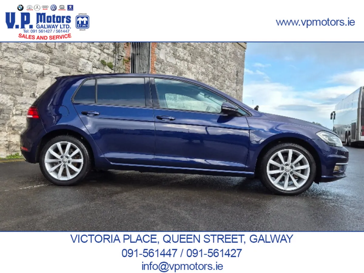 Volkswagen Golf Hatchback, Petrol, 2018, Blue