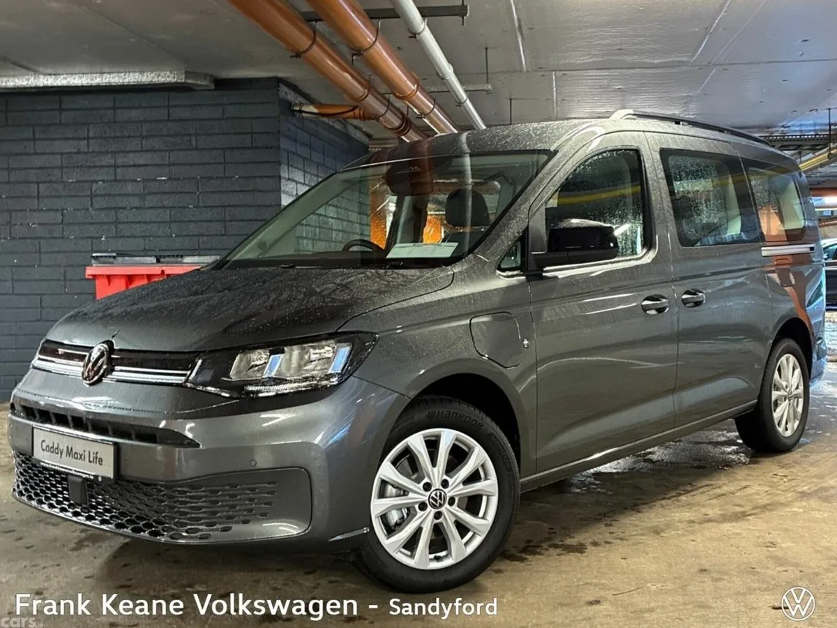 Volkswagen Caddy Maxi Life MPV, Petrol Plug-in Hybrid, 2027, Grey