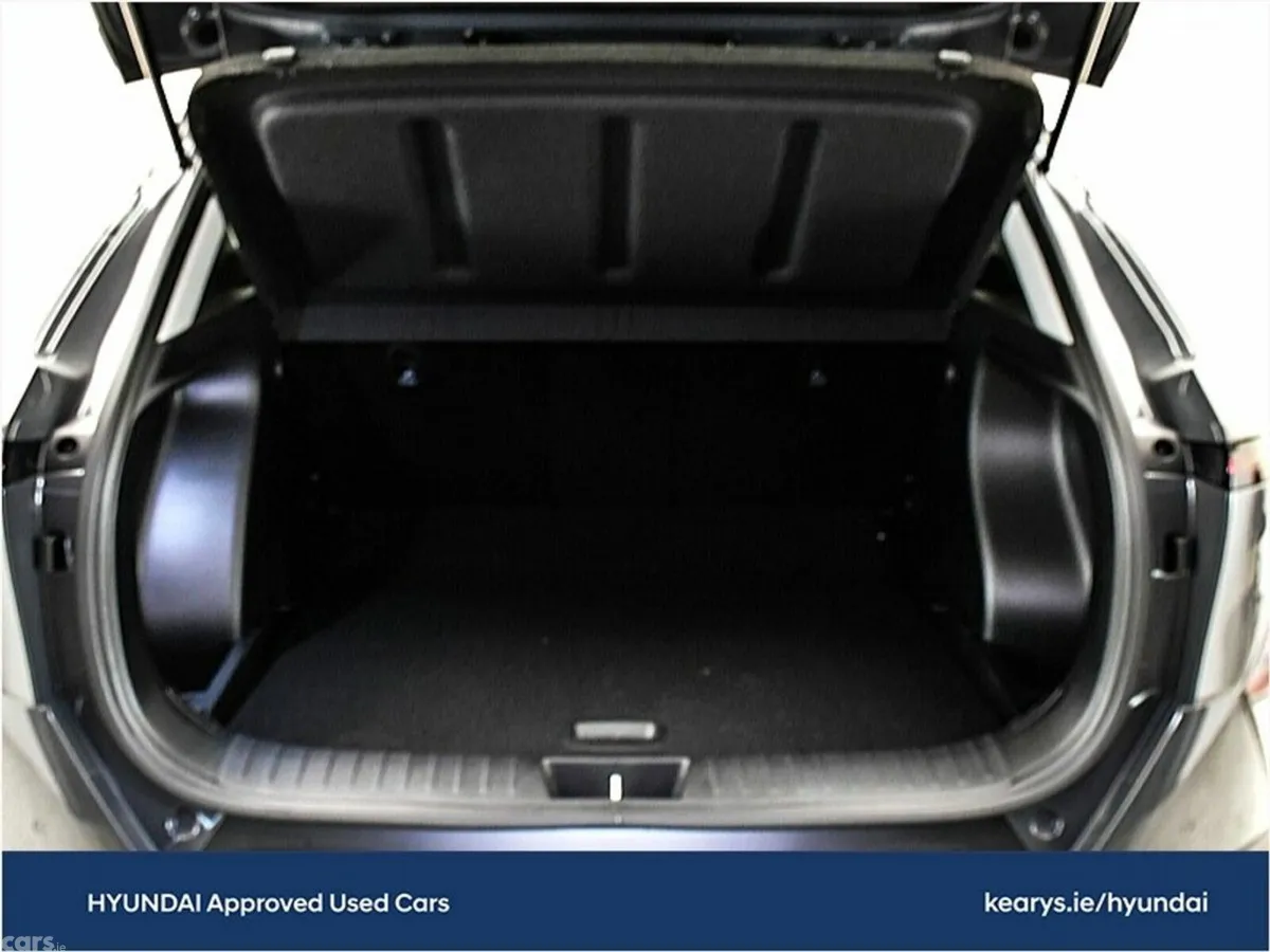 Hyundai KONA SUV, Petrol, 2024, Grey