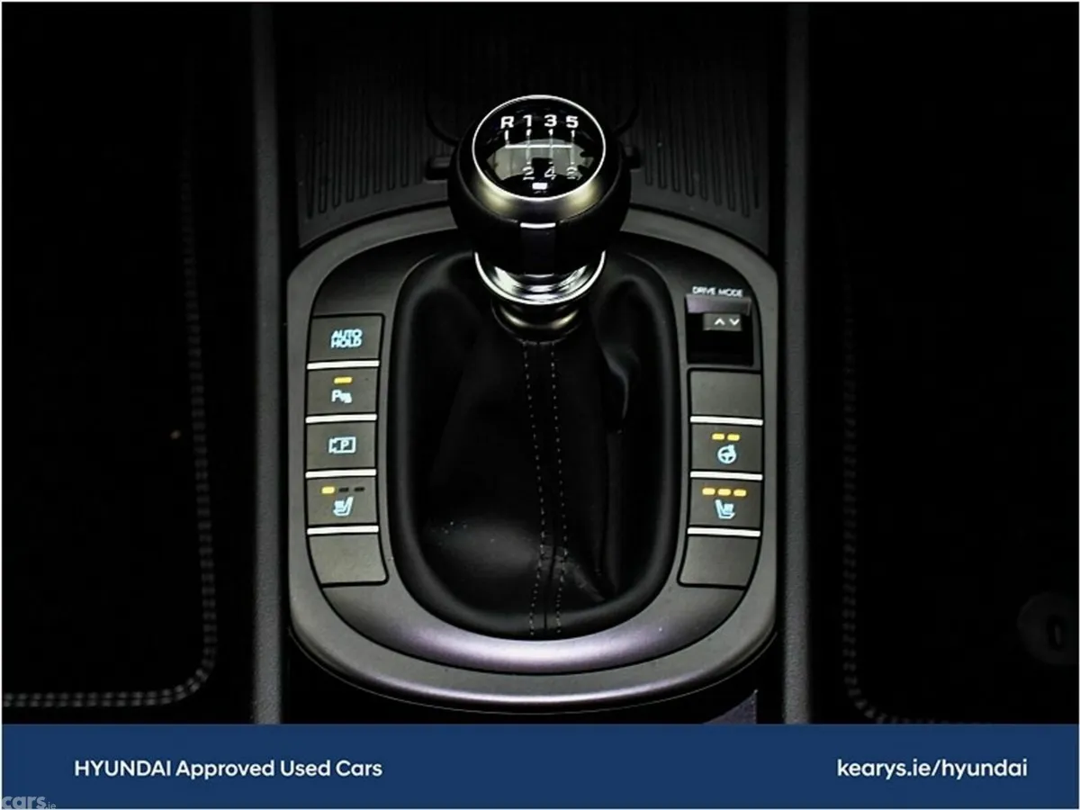 Hyundai KONA SUV, Petrol, 2024, Grey