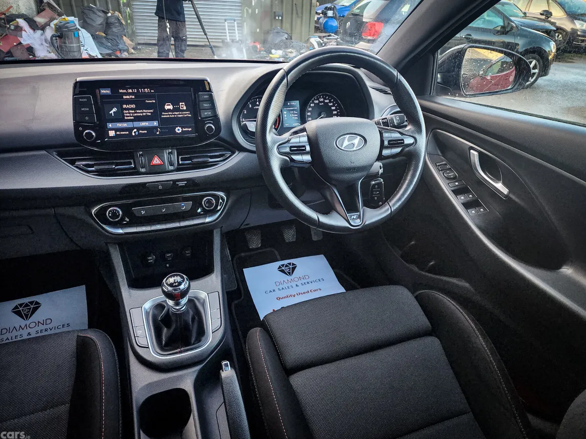 Hyundai i30 Hatchback, Petrol, 2022, Red