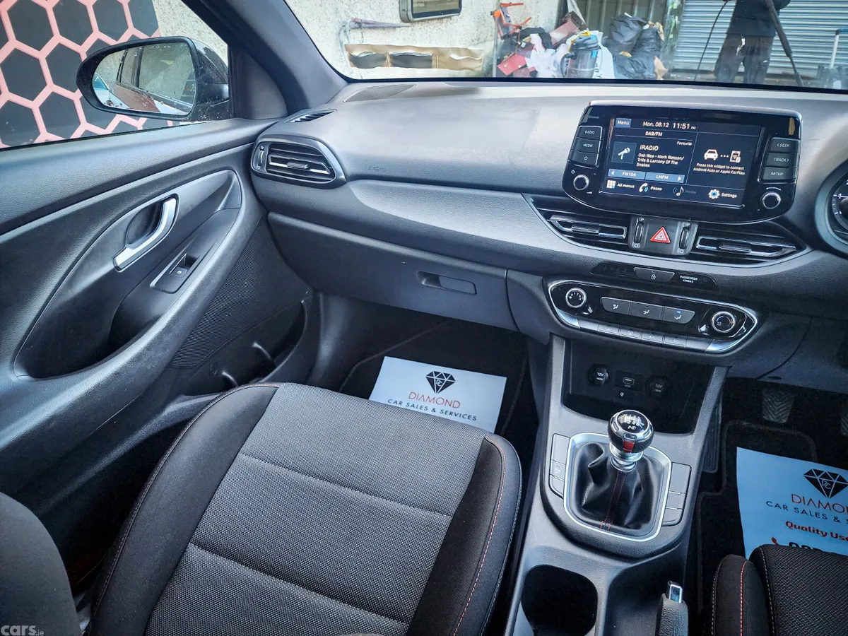 Hyundai i30 Hatchback, Petrol, 2022, Red