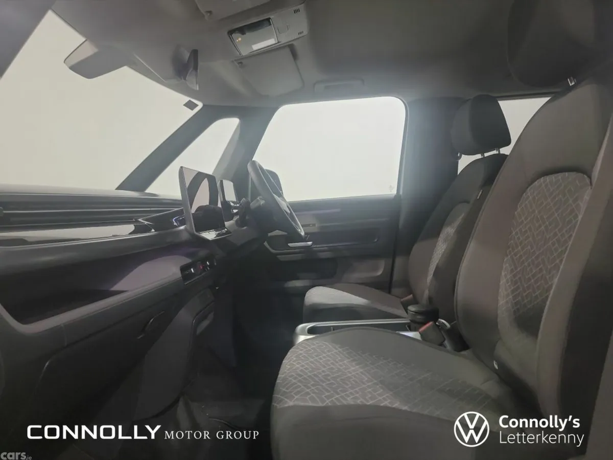 Volkswagen ID.Buzz MPV, Electric, 2025, Silver