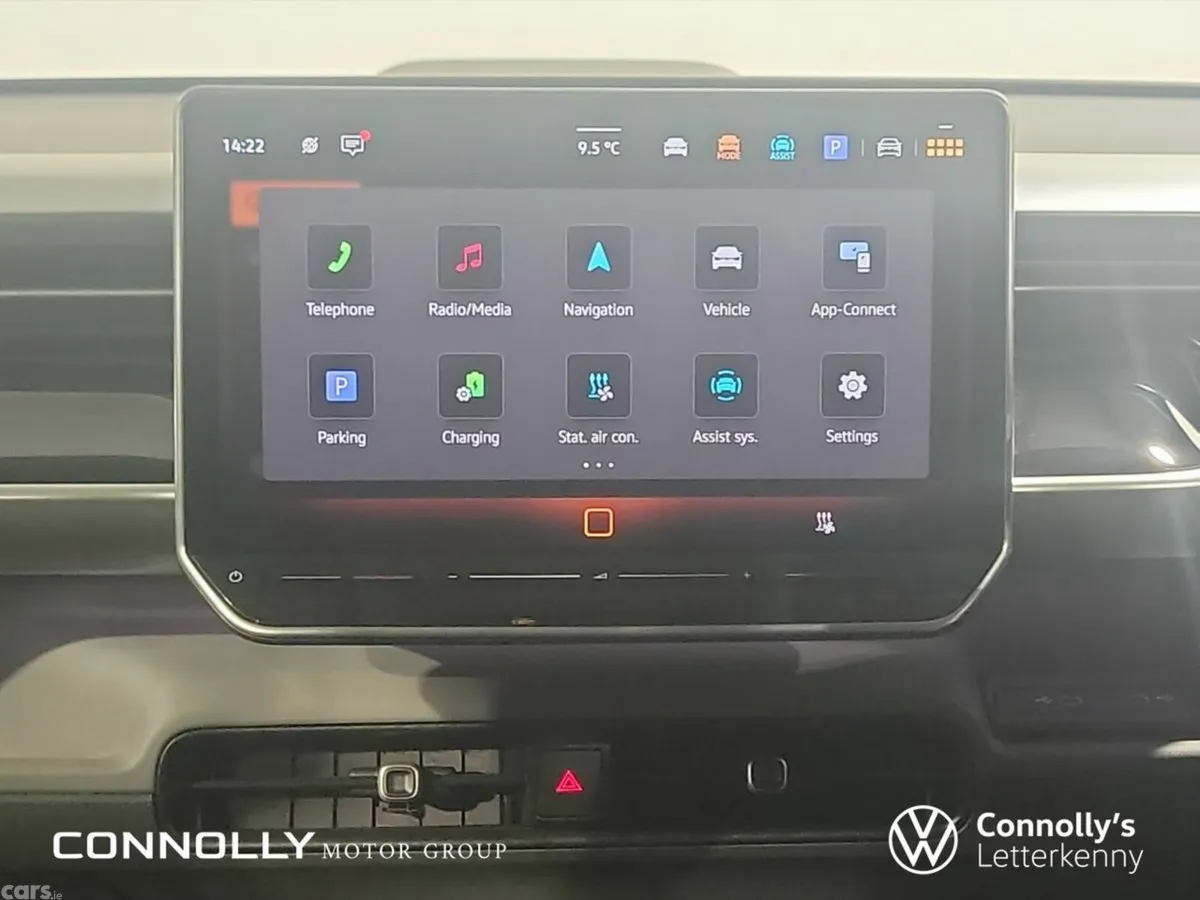 Volkswagen ID.Buzz MPV, Electric, 2025, Silver