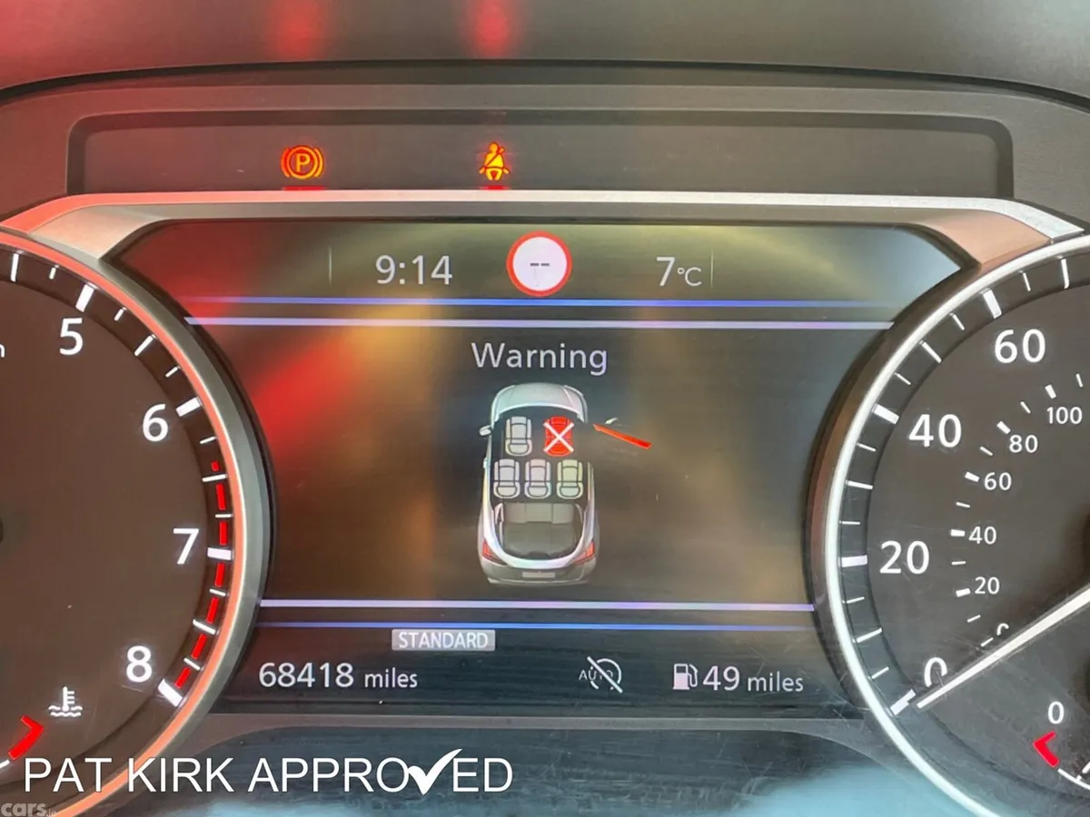 Nissan Juke Hatchback, Petrol, 2021, Red