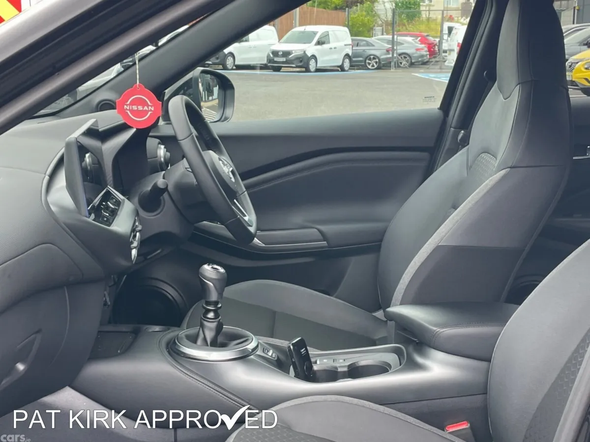Nissan Juke Hatchback, Petrol, 2025, Black
