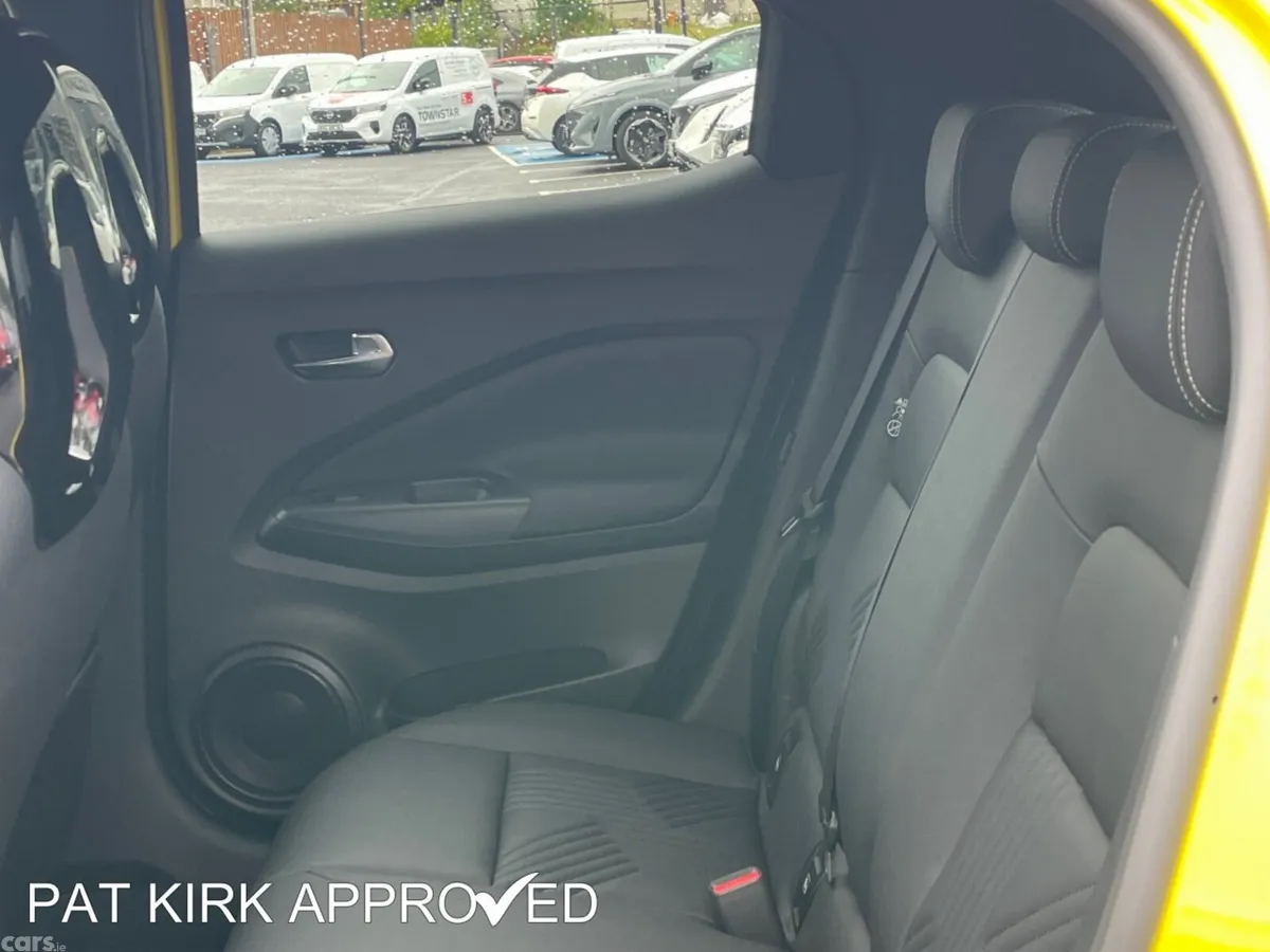 Nissan Juke Hatchback, Petrol Hybrid, 2025, Yellow