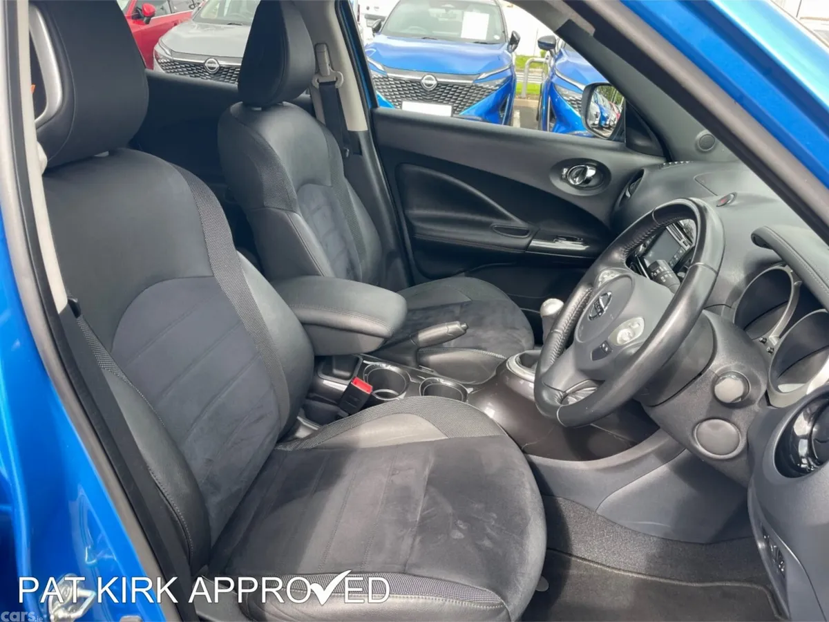 Nissan Juke Hatchback, Petrol, 2019, Blue