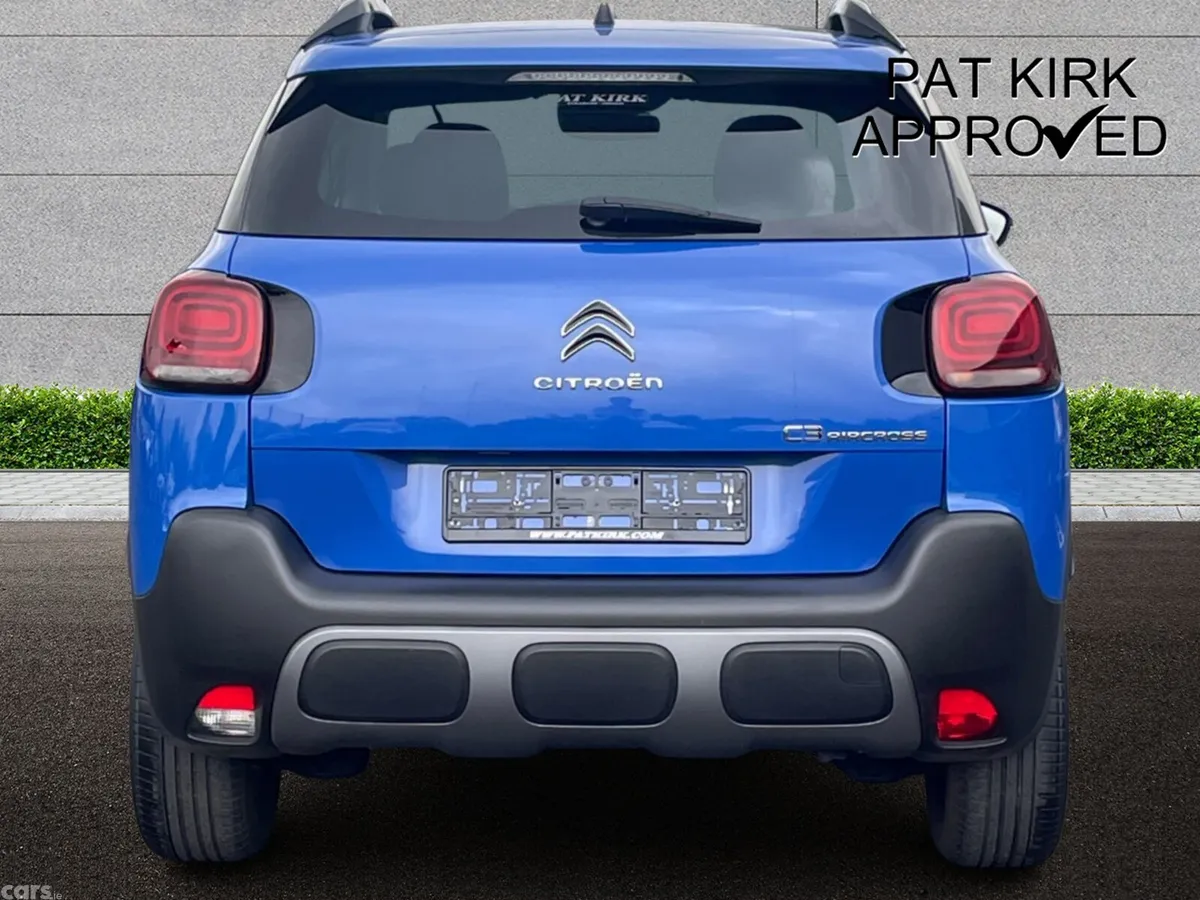 Citroen C3 Aircross Hatchback, Petrol, 2022, Blue