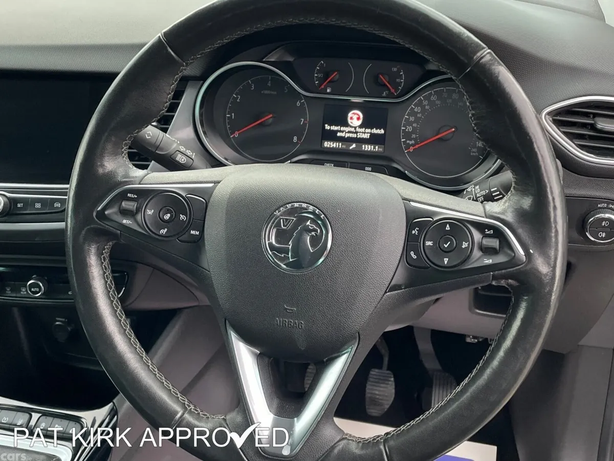 Vauxhall Crossland Hatchback, Petrol, 2022, Grey