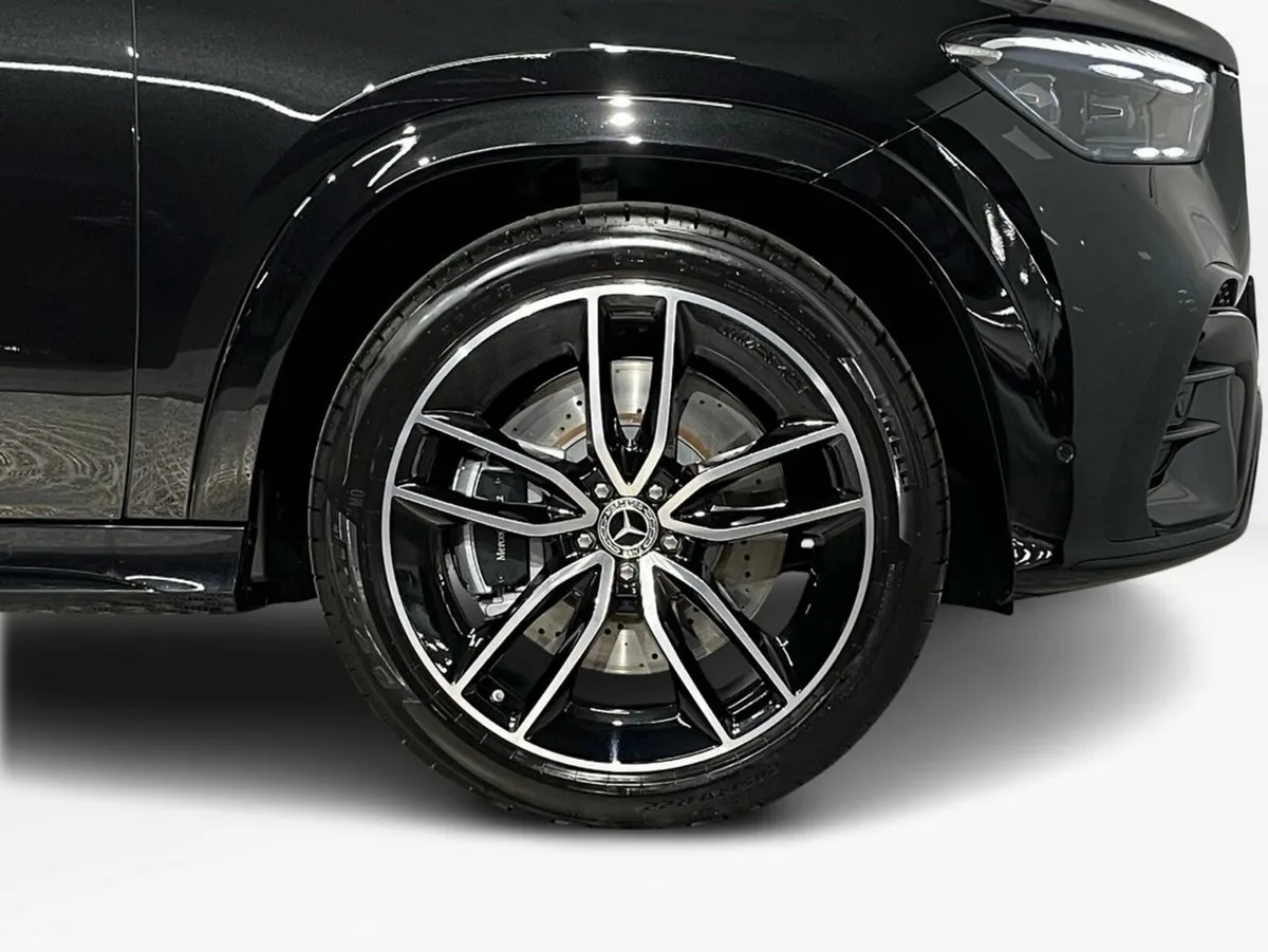 Mercedes-Benz GLE SUV, Diesel Plug-in Hybrid, 2026, Black