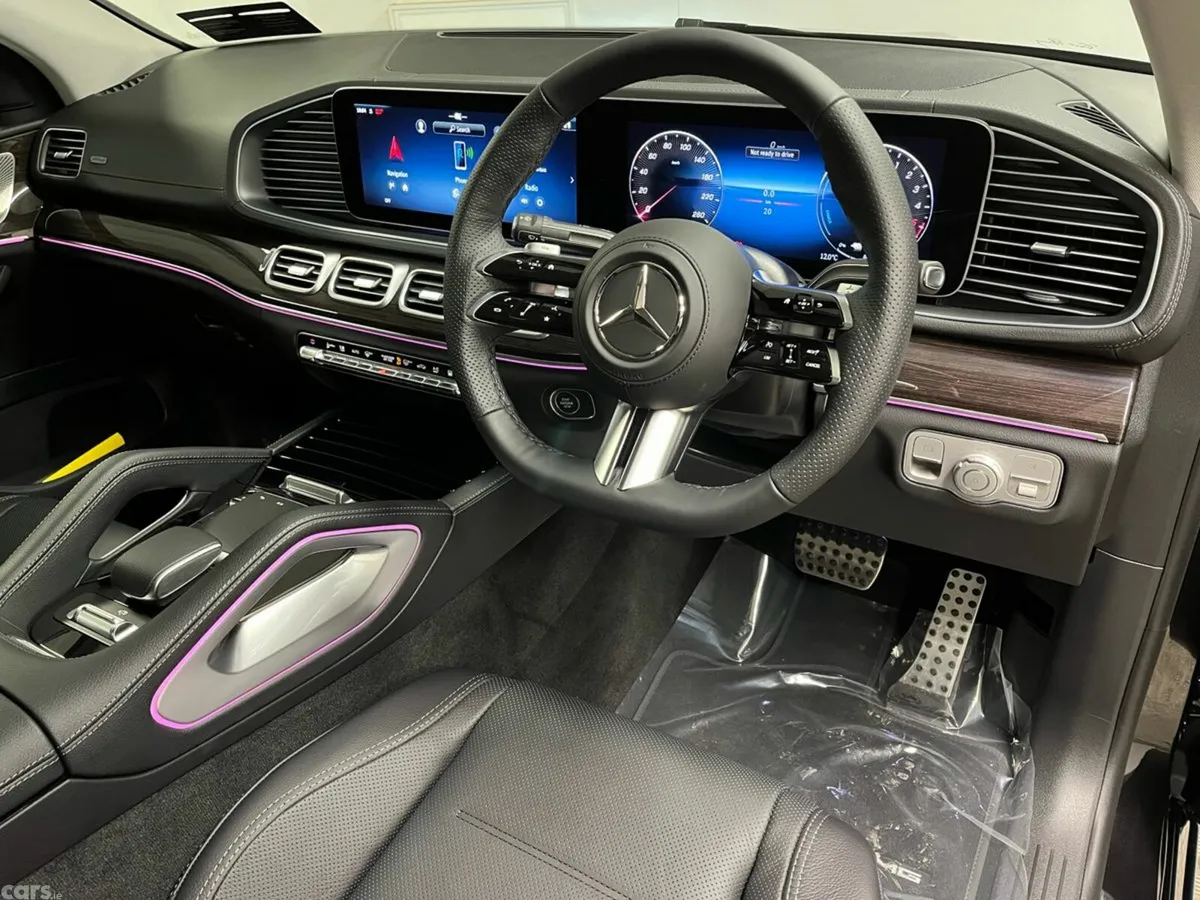Mercedes-Benz GLE SUV, Diesel Plug-in Hybrid, 2026, Black