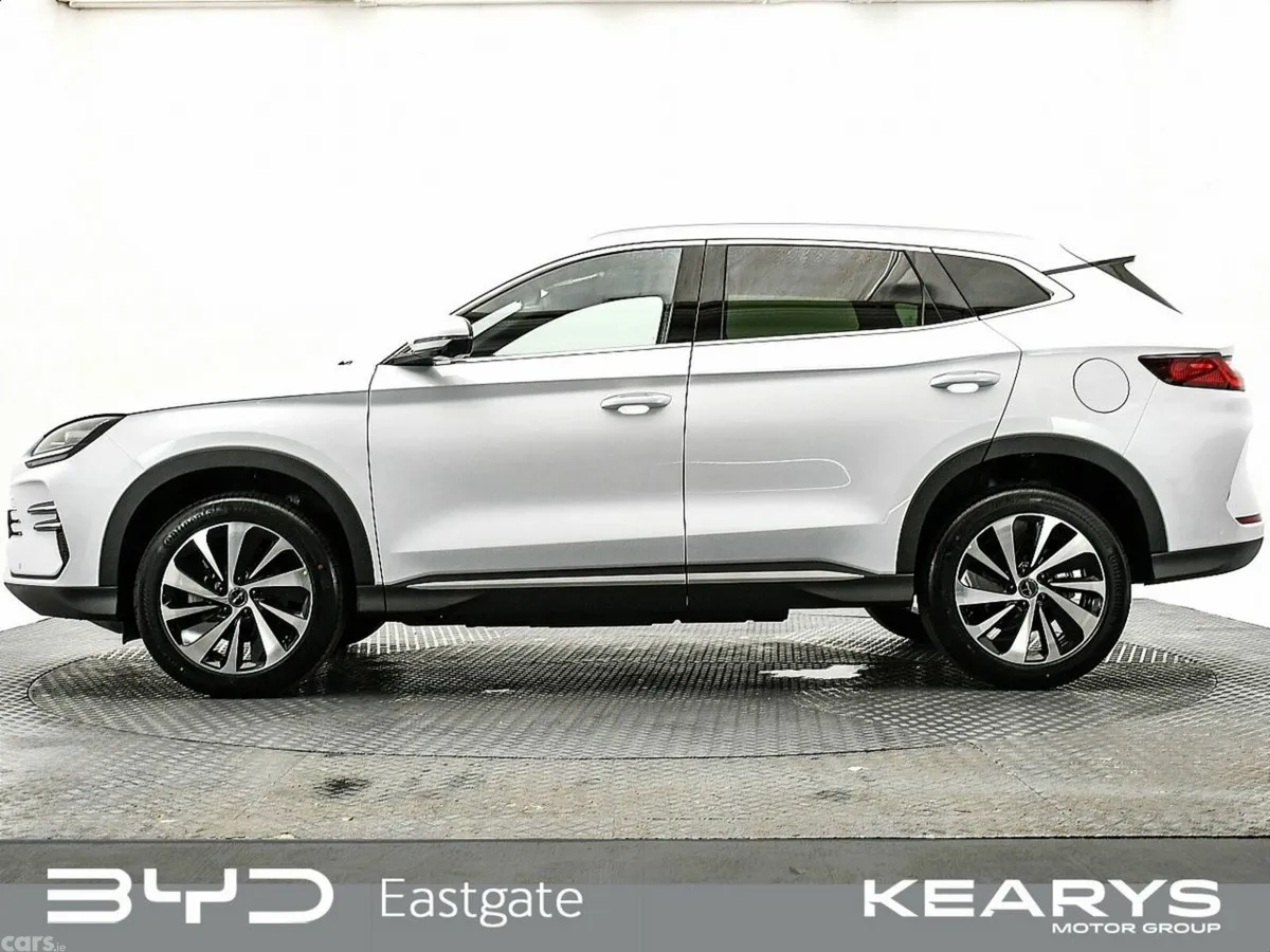 BYD SEAL U SUV, Petrol Plug-in Hybrid, 2027, White