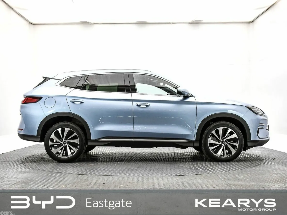 BYD SEAL U SUV, Petrol Plug-in Hybrid, 2027, Blue