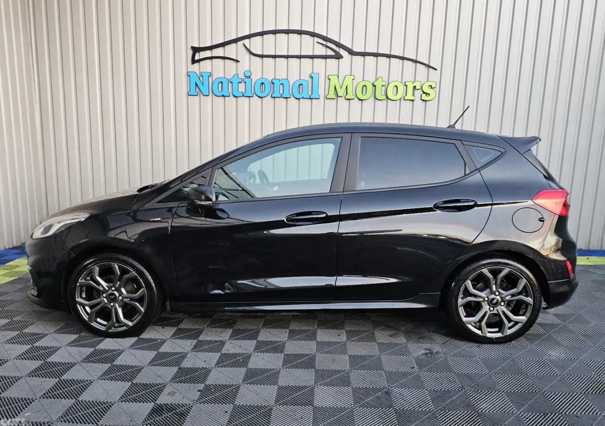 Ford Fiesta Hatchback, Petrol, 2020, Black