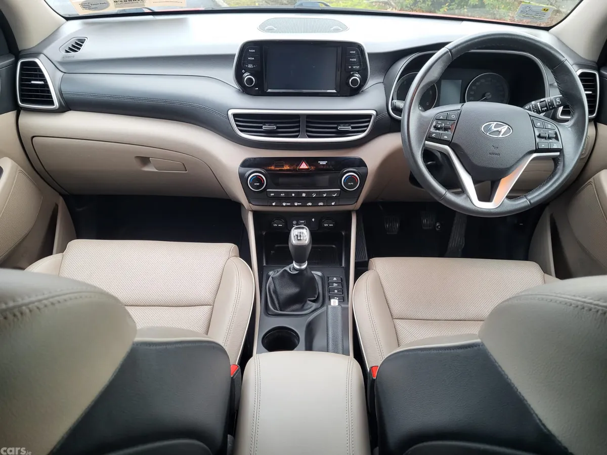 Hyundai Tucson SUV, Diesel, 2019, Red