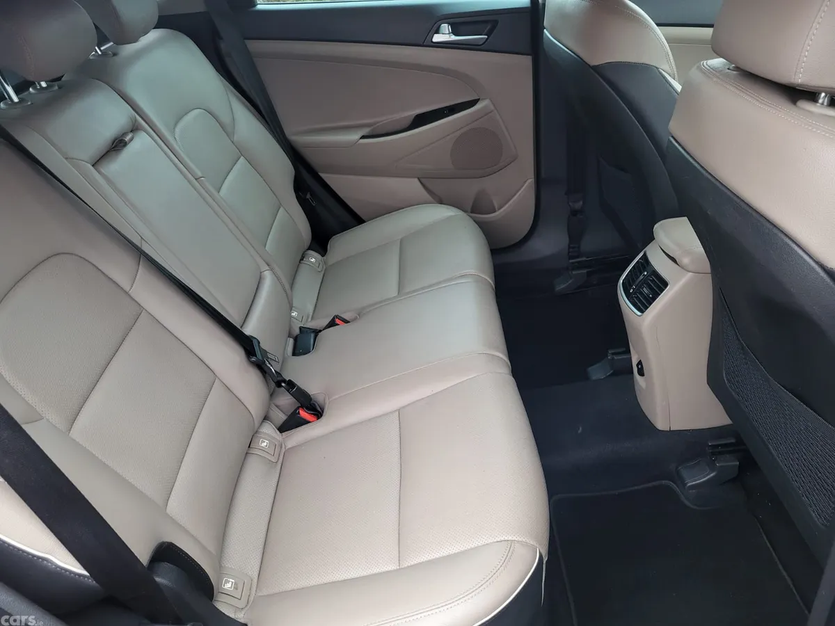Hyundai Tucson SUV, Diesel, 2019, Red