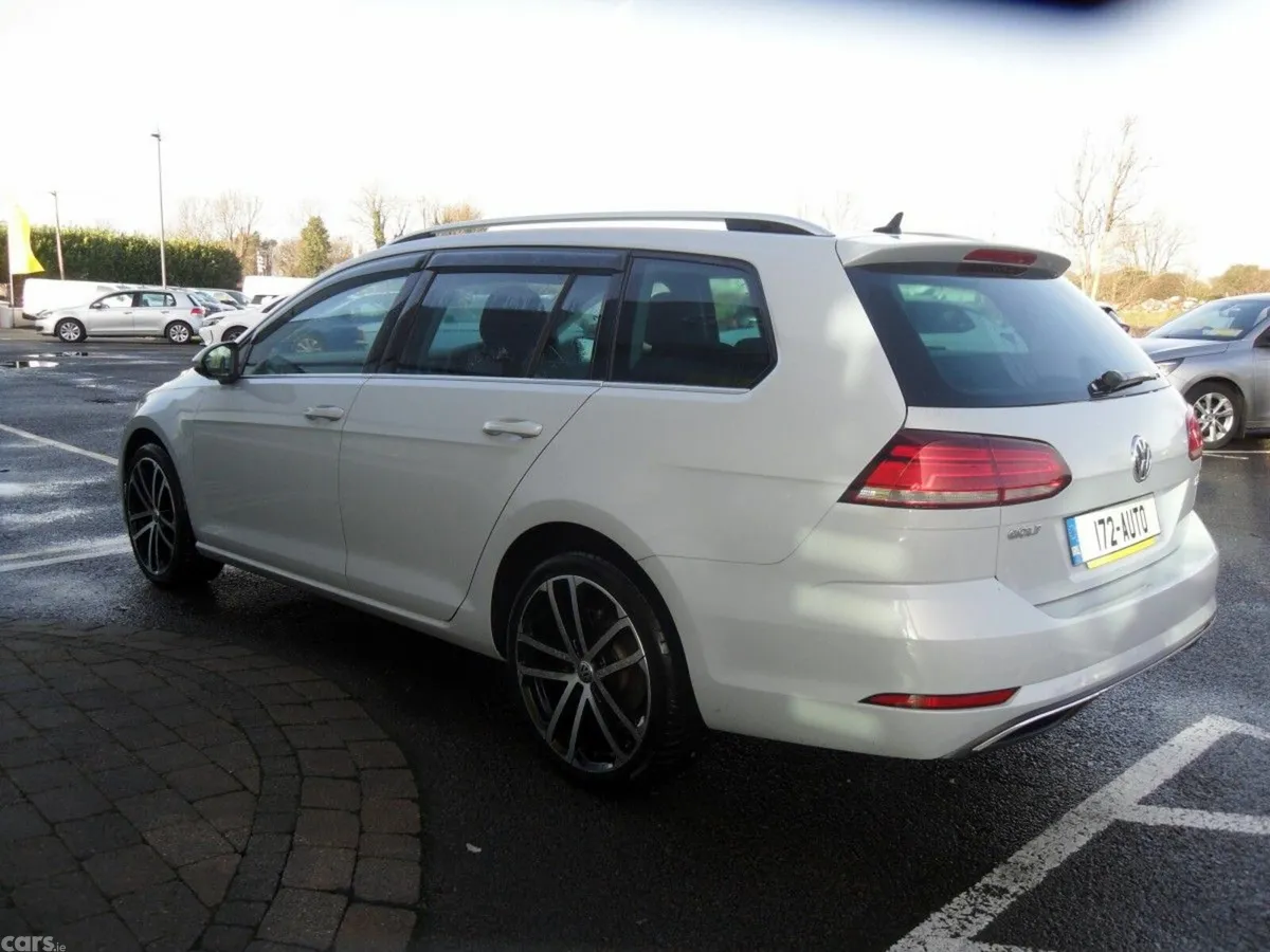 Volkswagen Golf Estate, Petrol, 2017, White