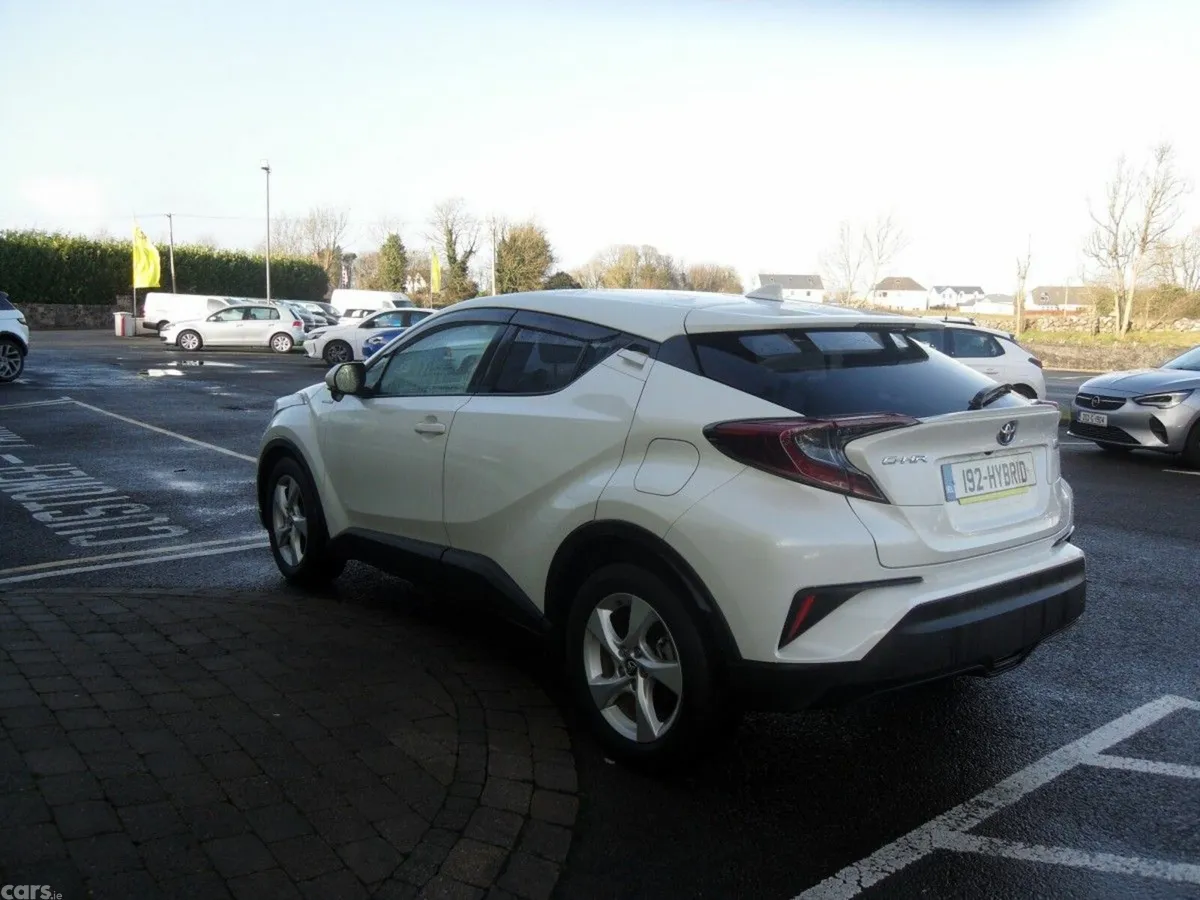 Toyota C-HR SUV, Petrol Hybrid, 2018, White