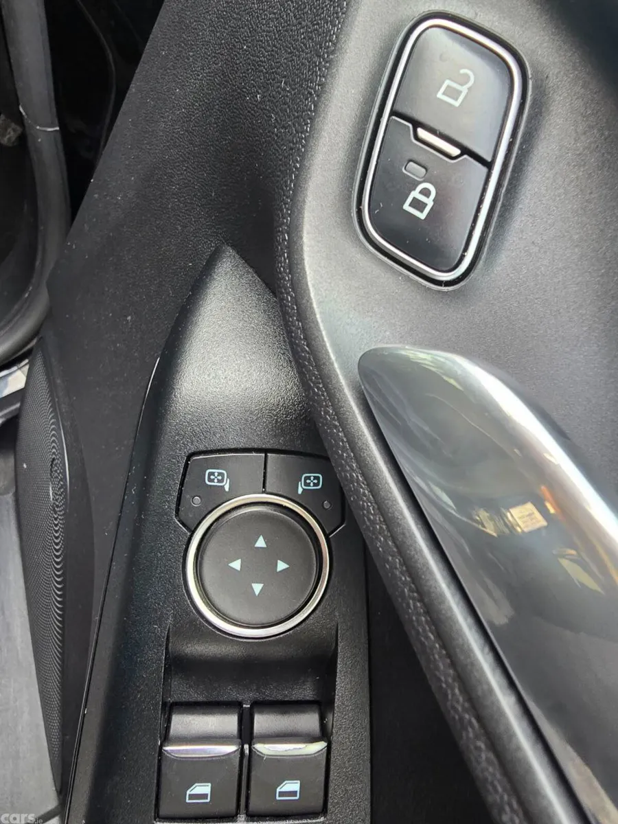 Ford Fiesta Hatchback, Petrol, 2018, Black