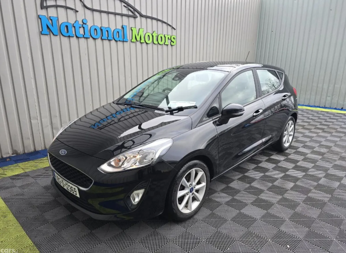 Ford Fiesta Hatchback, Petrol, 2018, Black