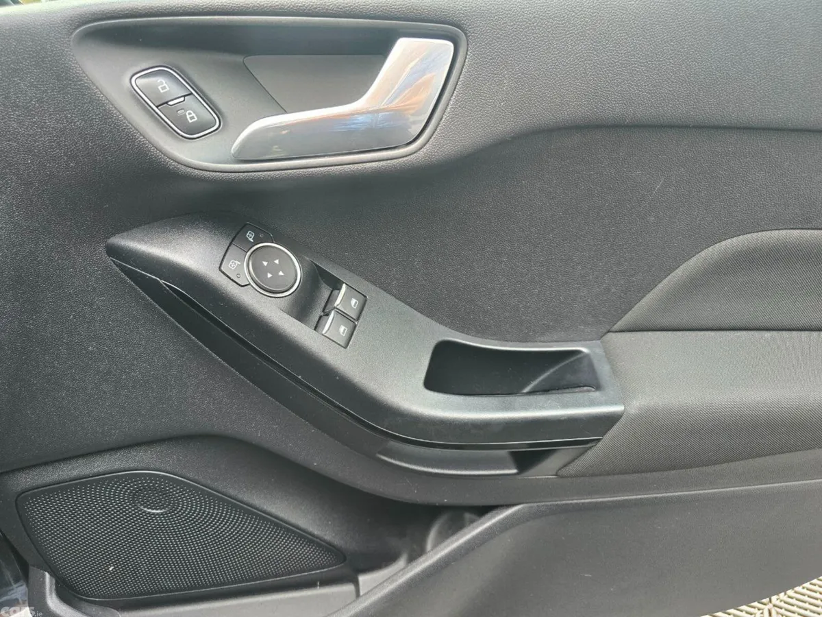 Ford Fiesta Hatchback, Petrol, 2018, Black