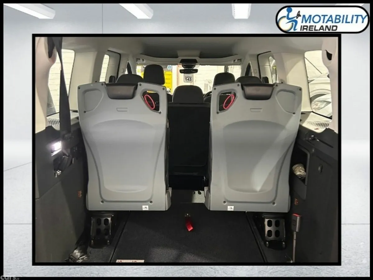 Volkswagen Caddy Maxi Life MPV, Petrol Plug-in Hybrid, 2026, Grey