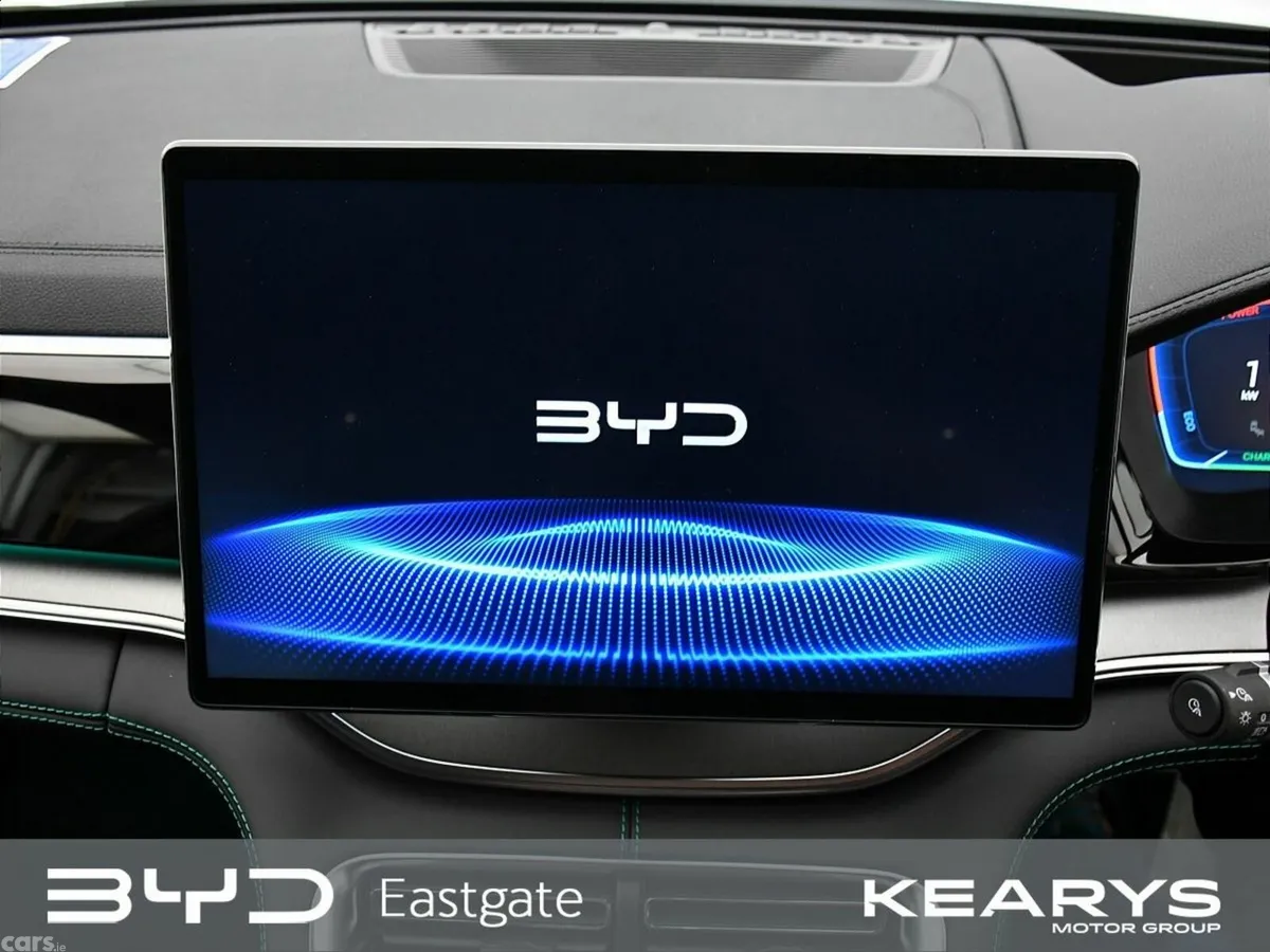 BYD SEAL U SUV, Petrol Plug-in Hybrid, 2027, White