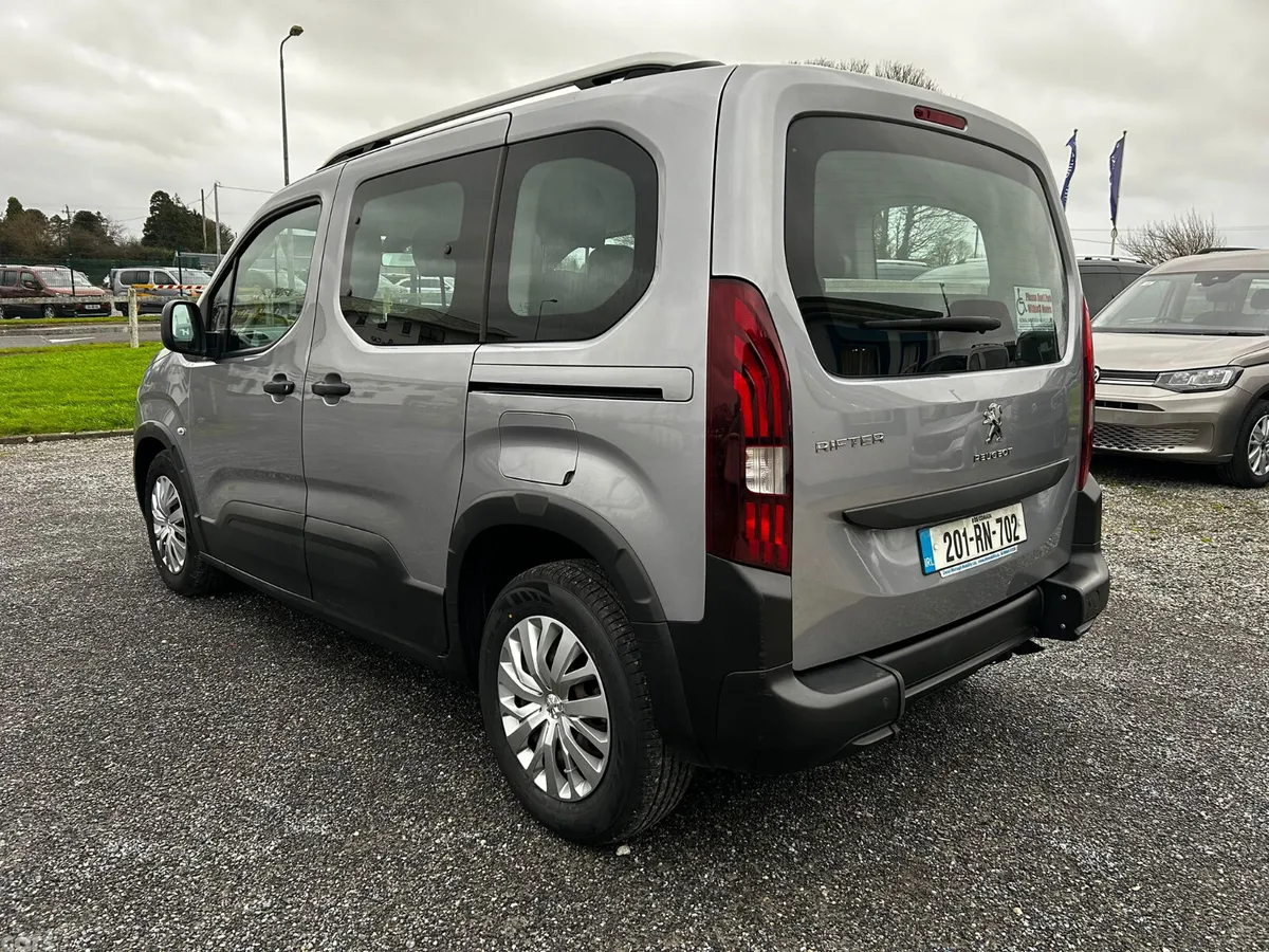 Peugeot Rifter MPV, Diesel, 2020, Grey