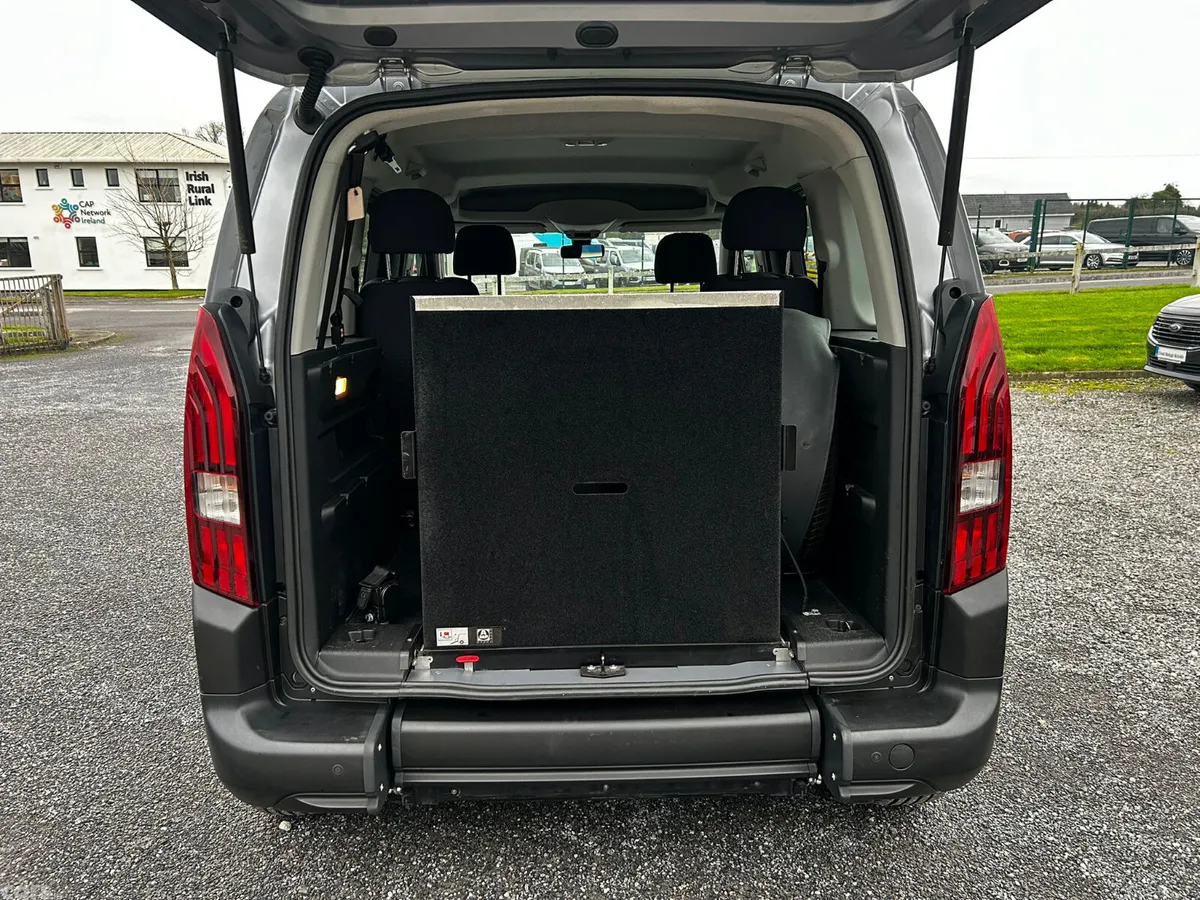 Peugeot Rifter MPV, Diesel, 2020, Grey