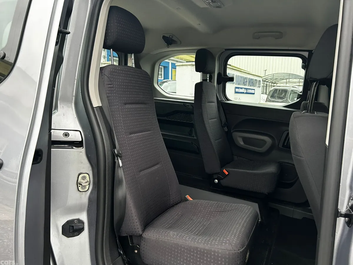 Peugeot Rifter MPV, Diesel, 2020, Grey