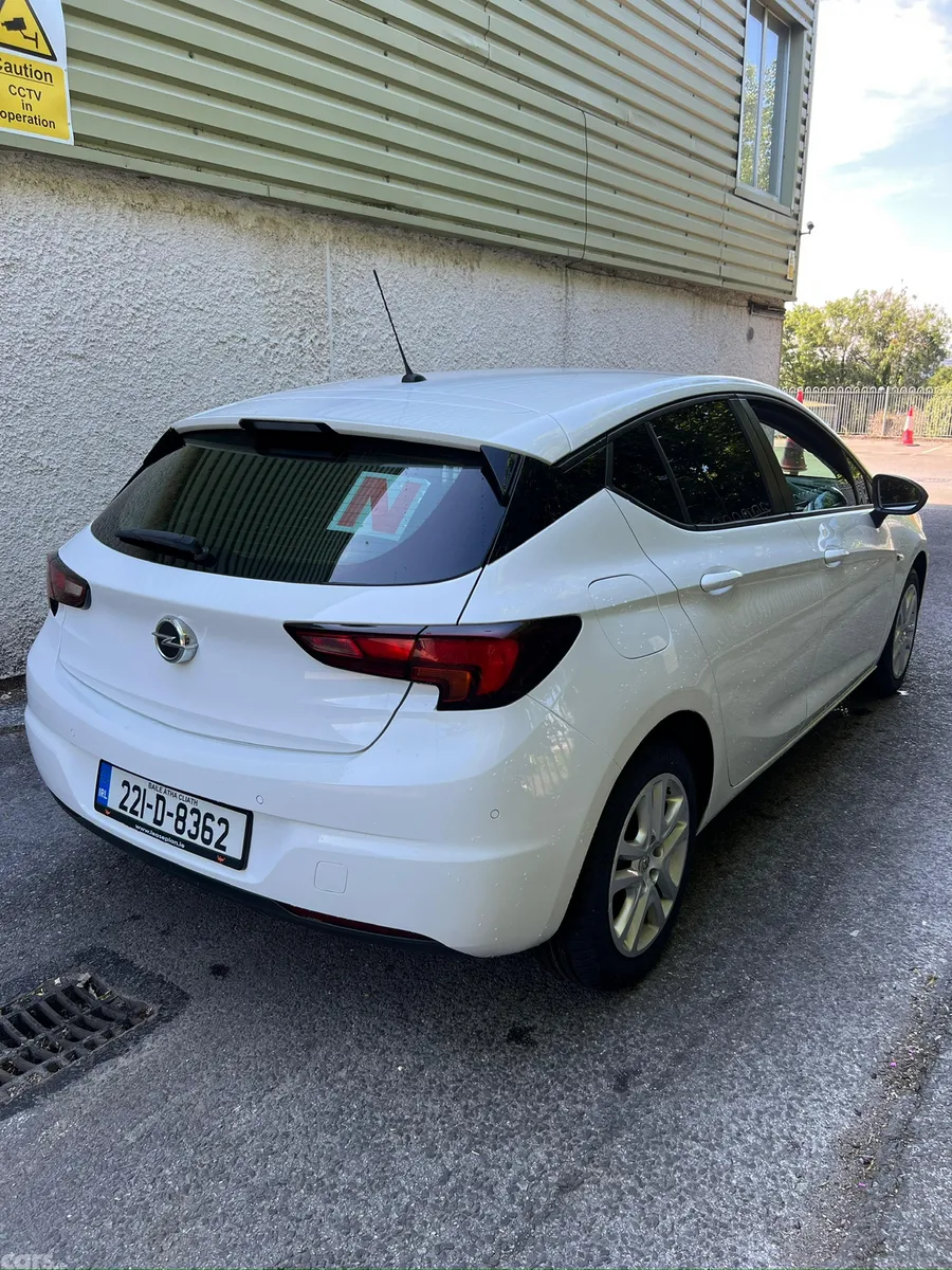 Opel Astra Hatchback, Diesel, 2022, White