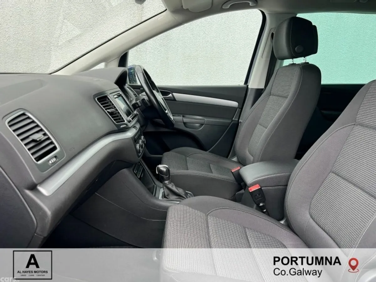 Volkswagen Sharan MPV, Diesel, 2019, Blue