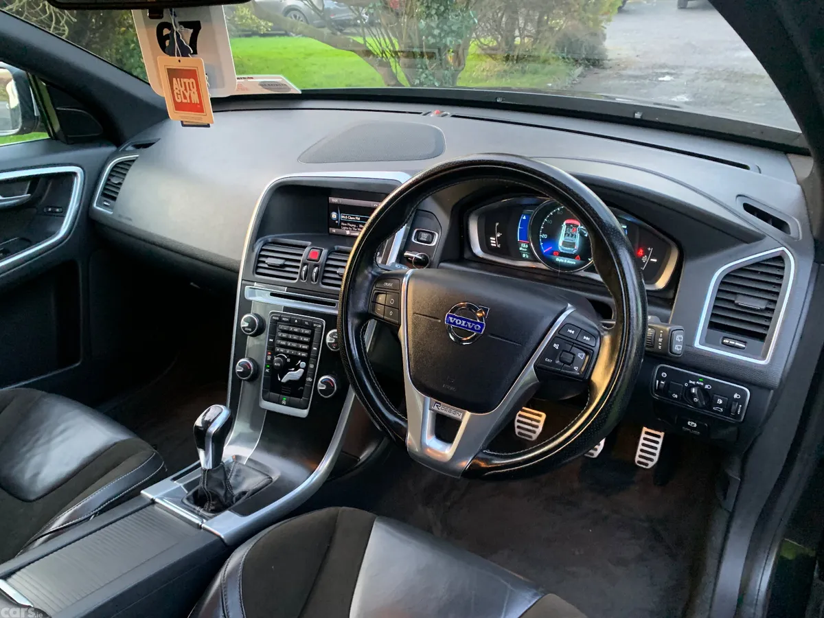 Volvo XC60 SUV, Diesel, 2014, Black