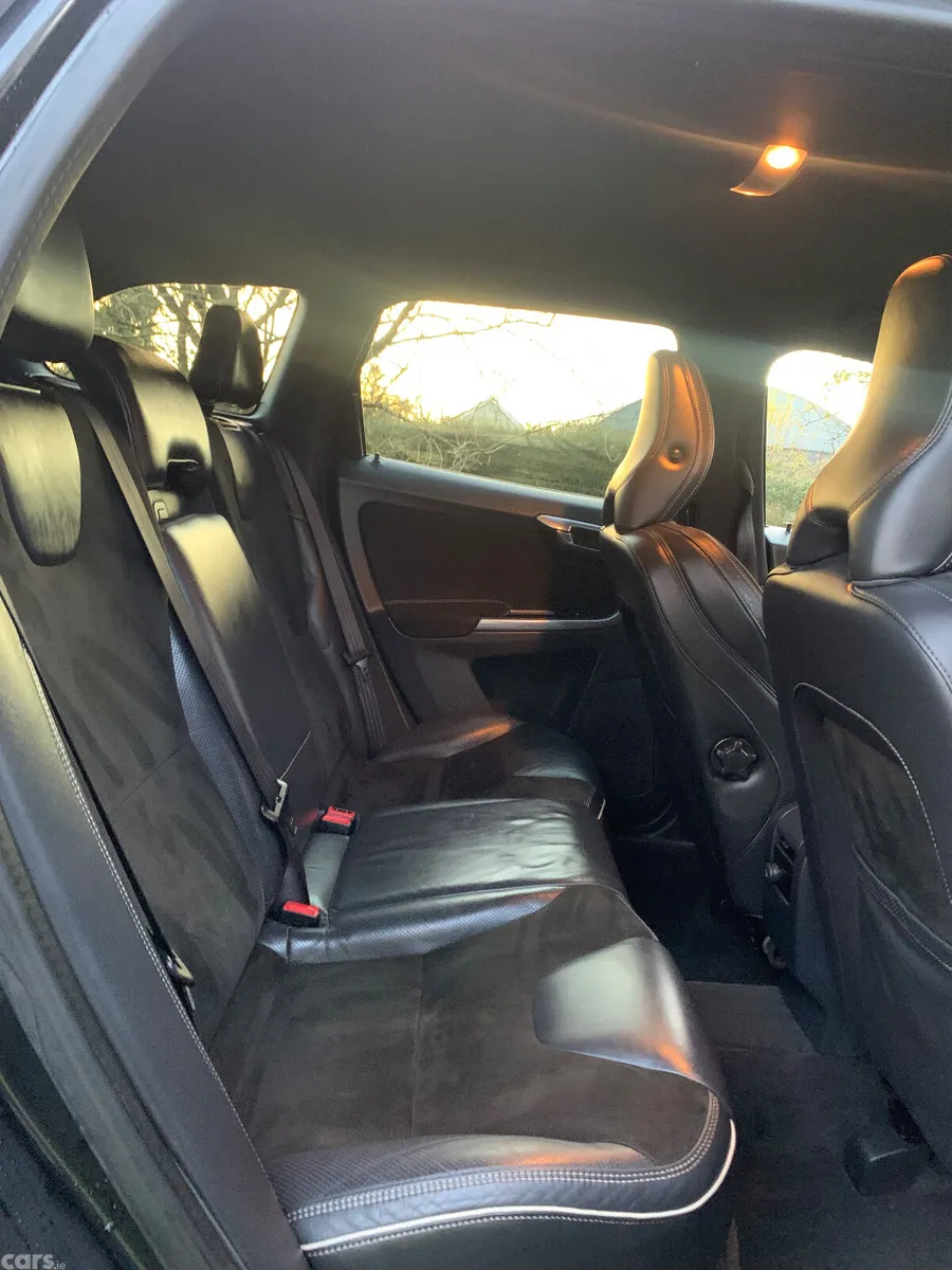 Volvo XC60 SUV, Diesel, 2014, Black