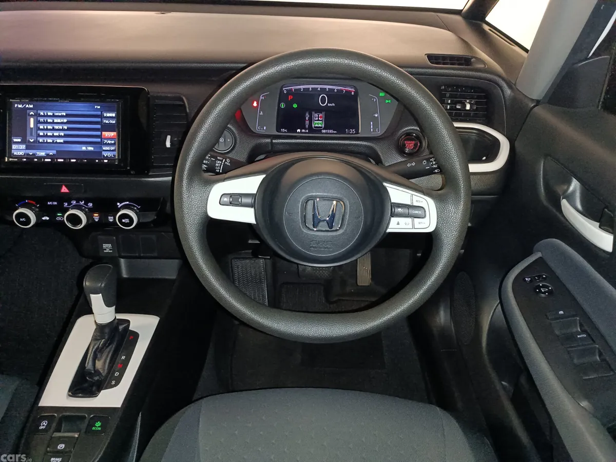 Honda Fit Hatchback, Petrol, 2020, White