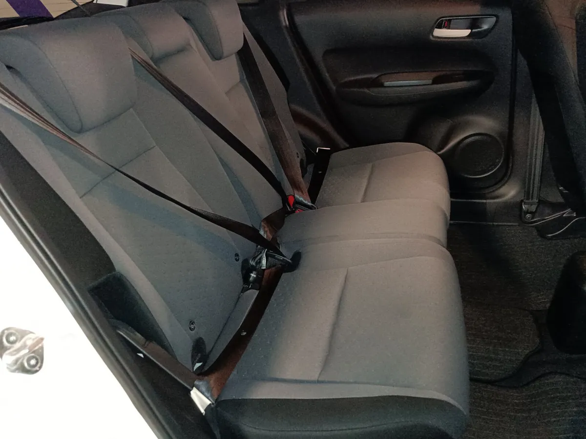 Honda Fit Hatchback, Petrol, 2020, White