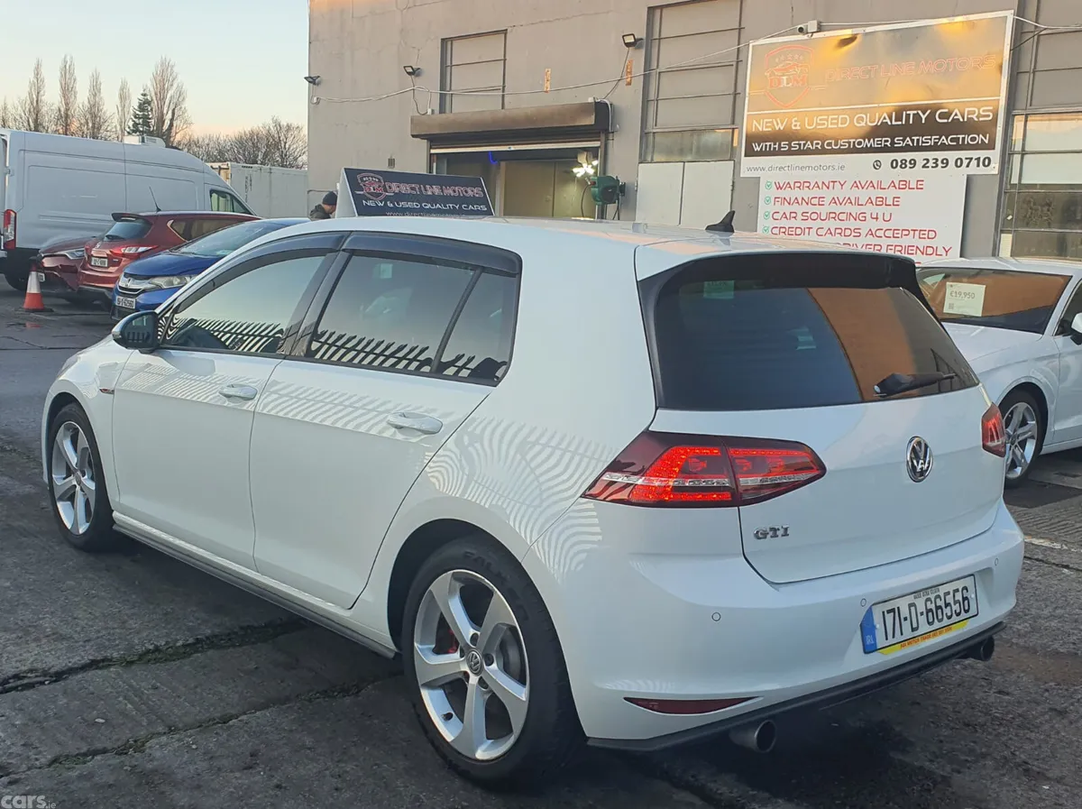 Volkswagen Golf Hatchback, Petrol, 2017, White