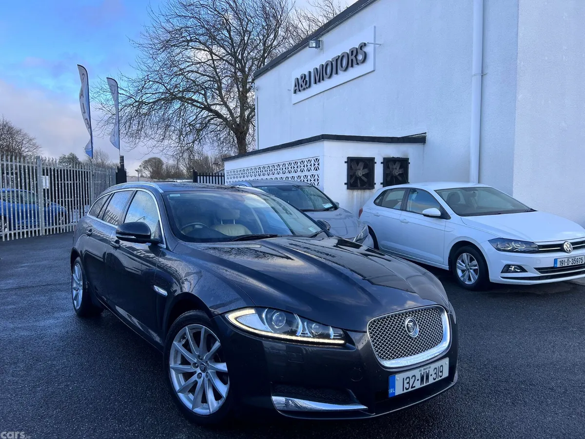 Jaguar XF Estate, Diesel, 2013, Grey