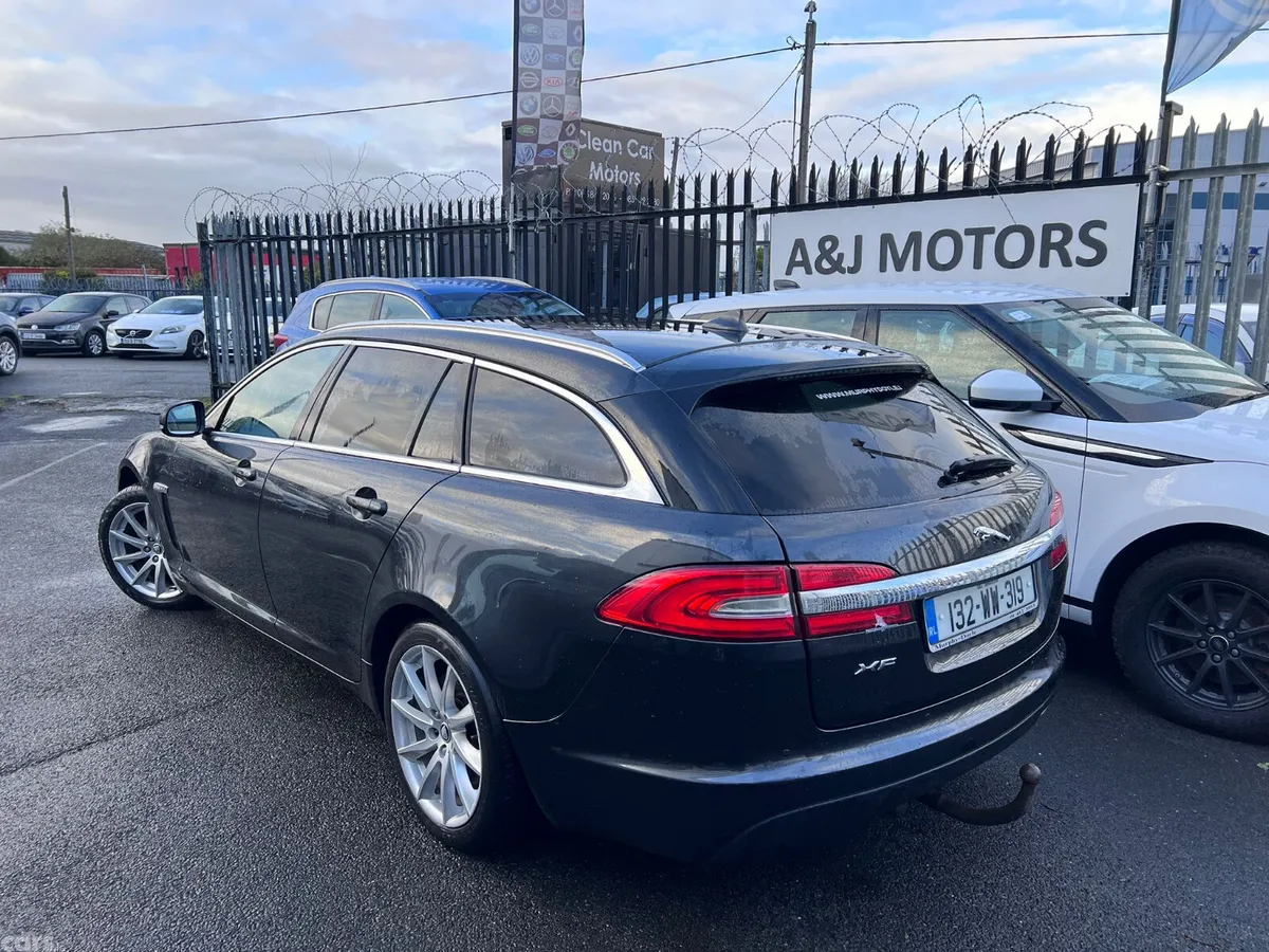 Jaguar XF Estate, Diesel, 2013, Grey