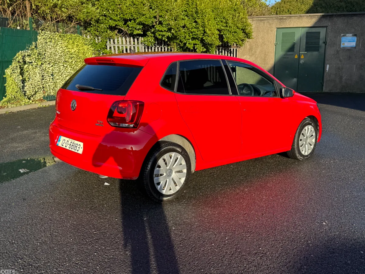 Volkswagen Polo Hatchback, Petrol, 2012, Red