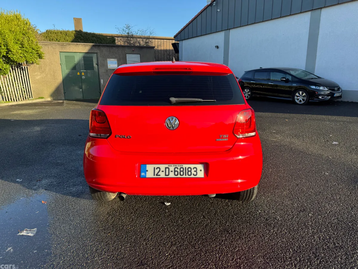 Volkswagen Polo Hatchback, Petrol, 2012, Red
