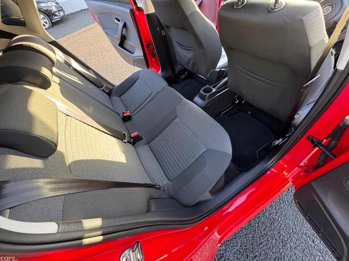Volkswagen Polo Hatchback, Petrol, 2012, Red