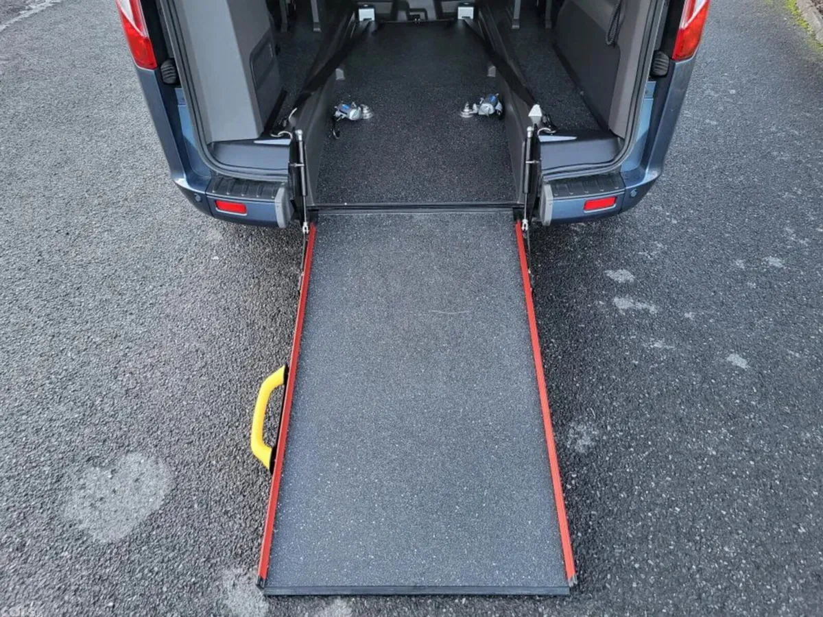 Ford Tourneo Custom MPV, Diesel, 2022, Blue