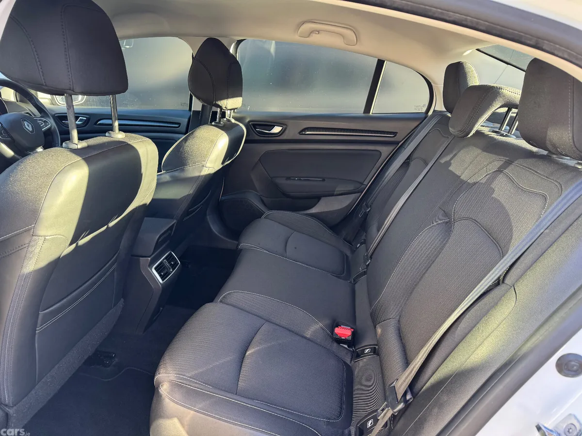 Renault Megane Saloon, Petrol, 2019, White