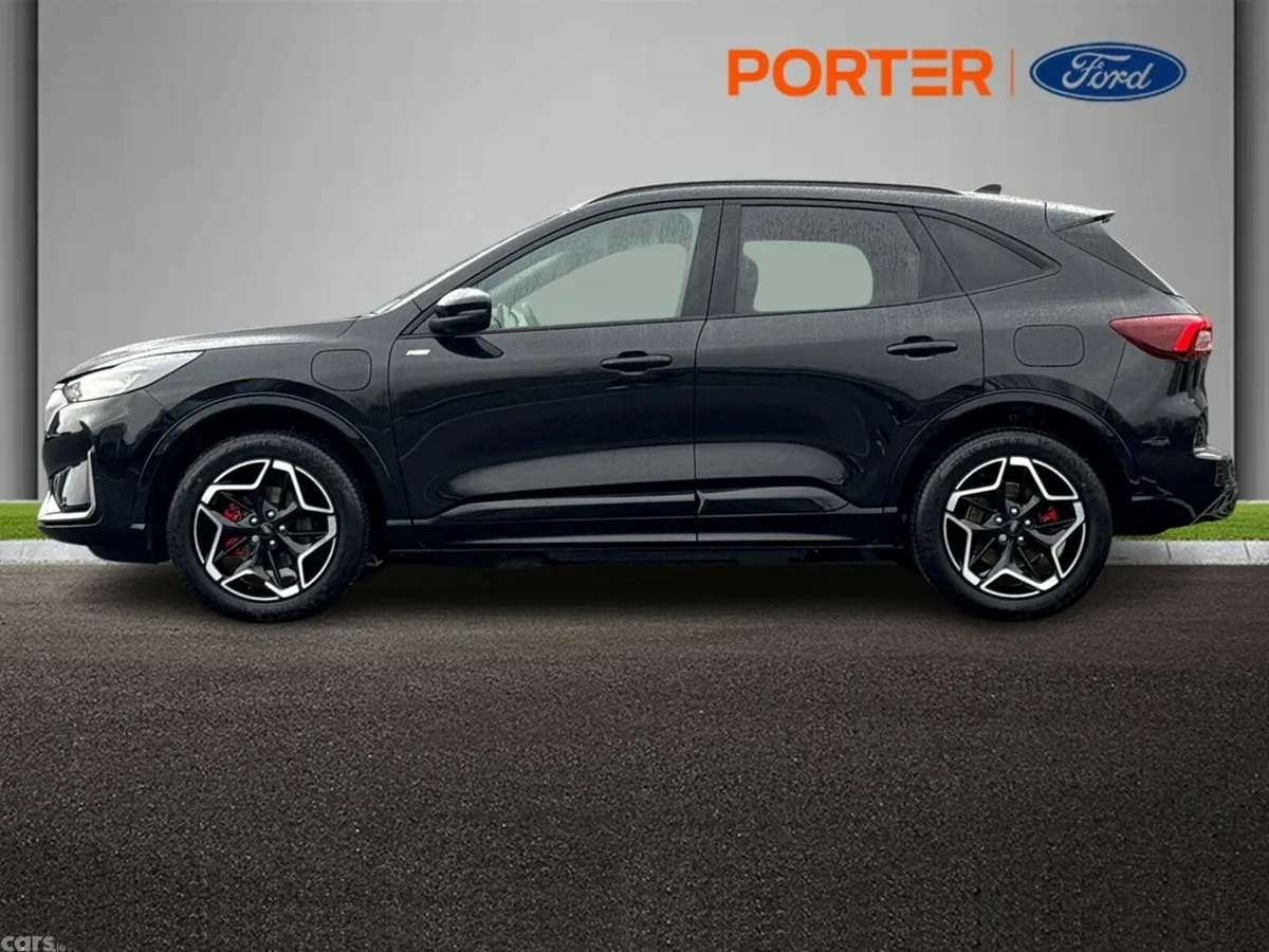 Ford Kuga SUV, Petrol Plug-in Hybrid, 2026, Black