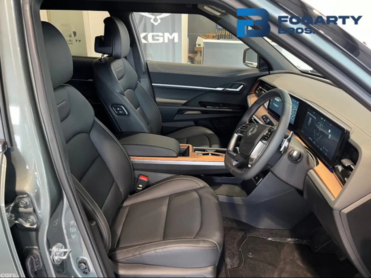 KGM Torres EVX SUV, Electric, 2026, Green