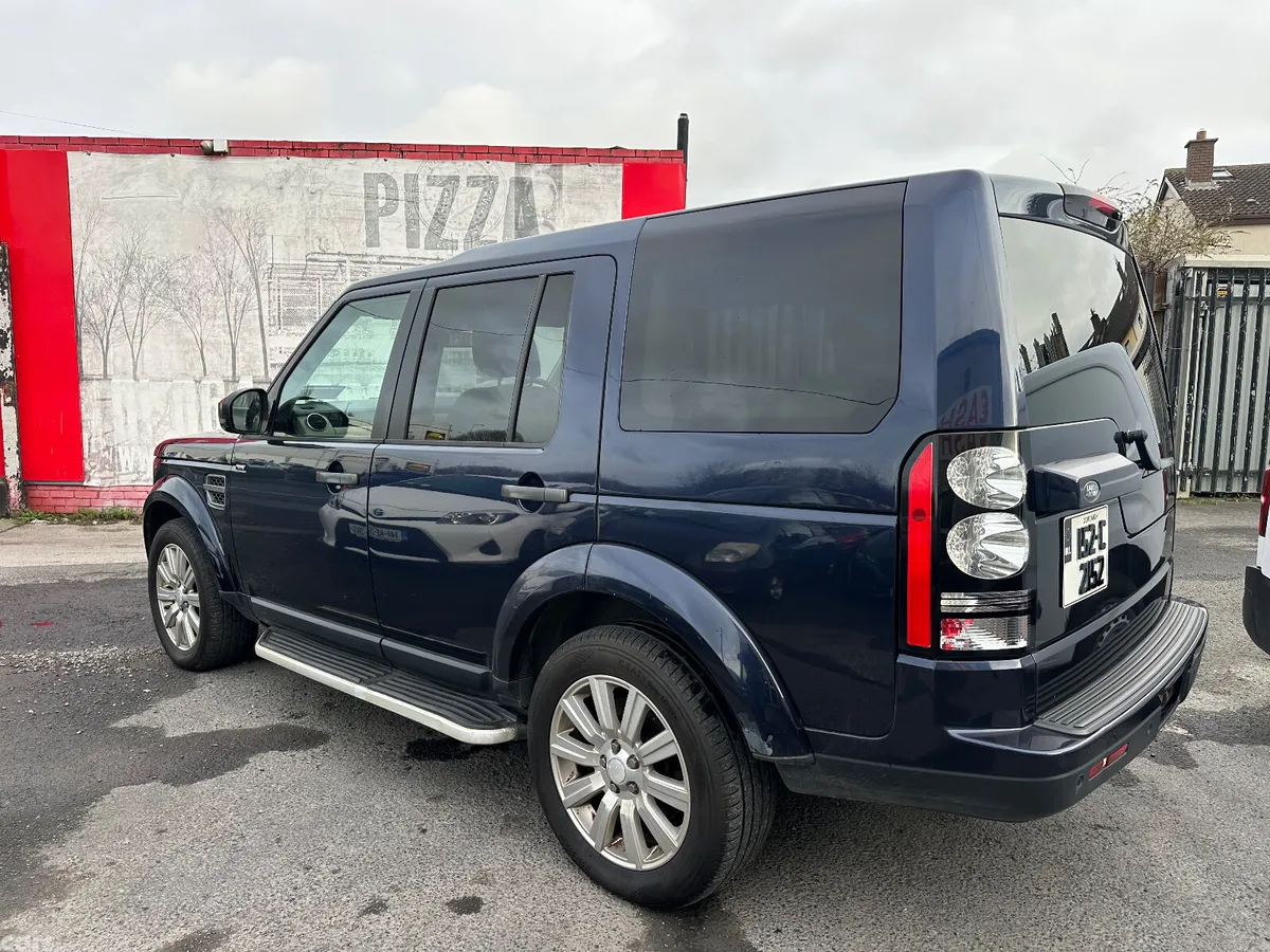 Land Rover Discovery SUV, Diesel, 2015, Blue