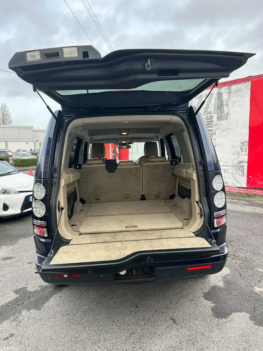 Land Rover Discovery SUV, Diesel, 2015, Blue