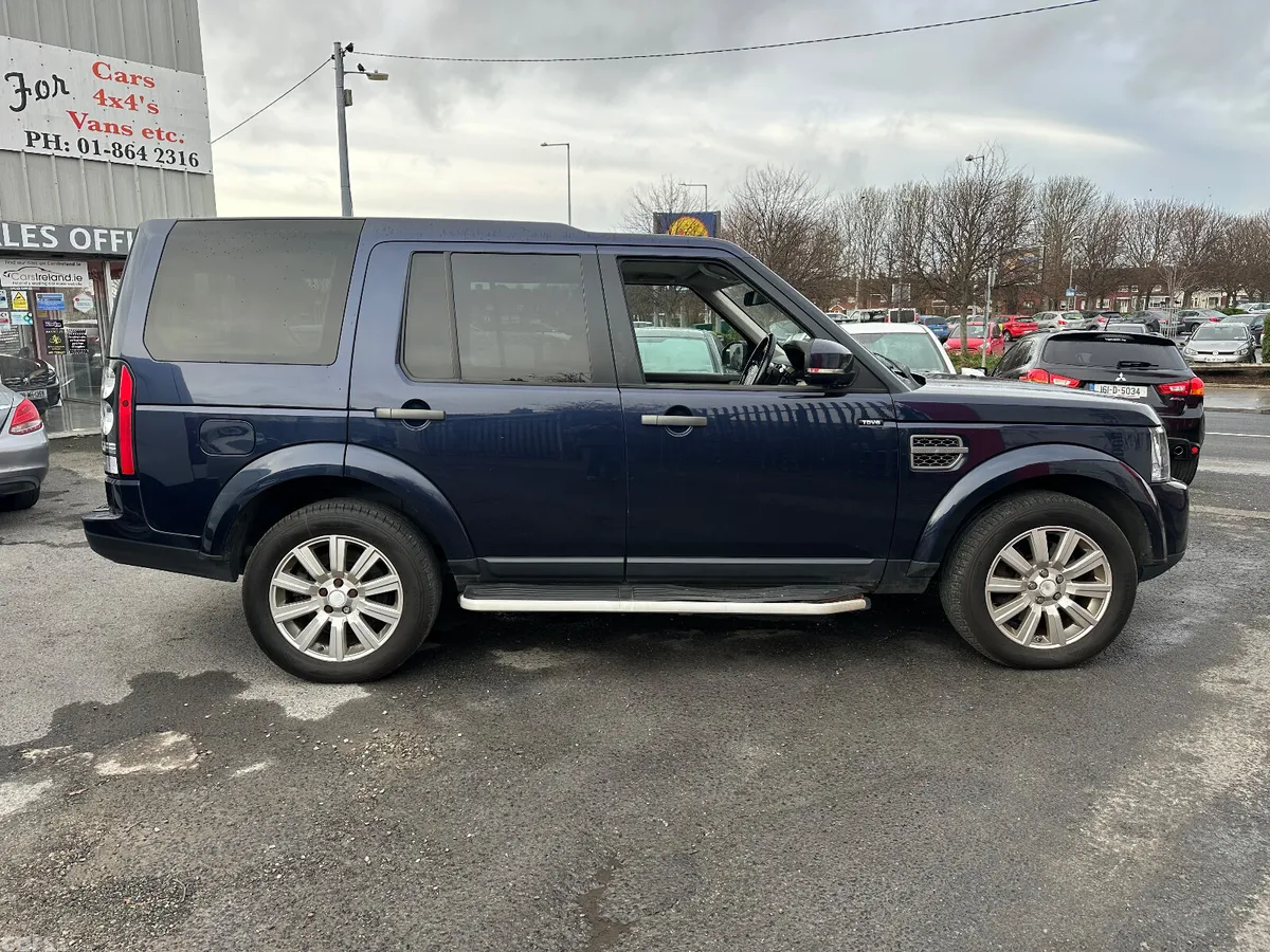 Land Rover Discovery SUV, Diesel, 2015, Blue